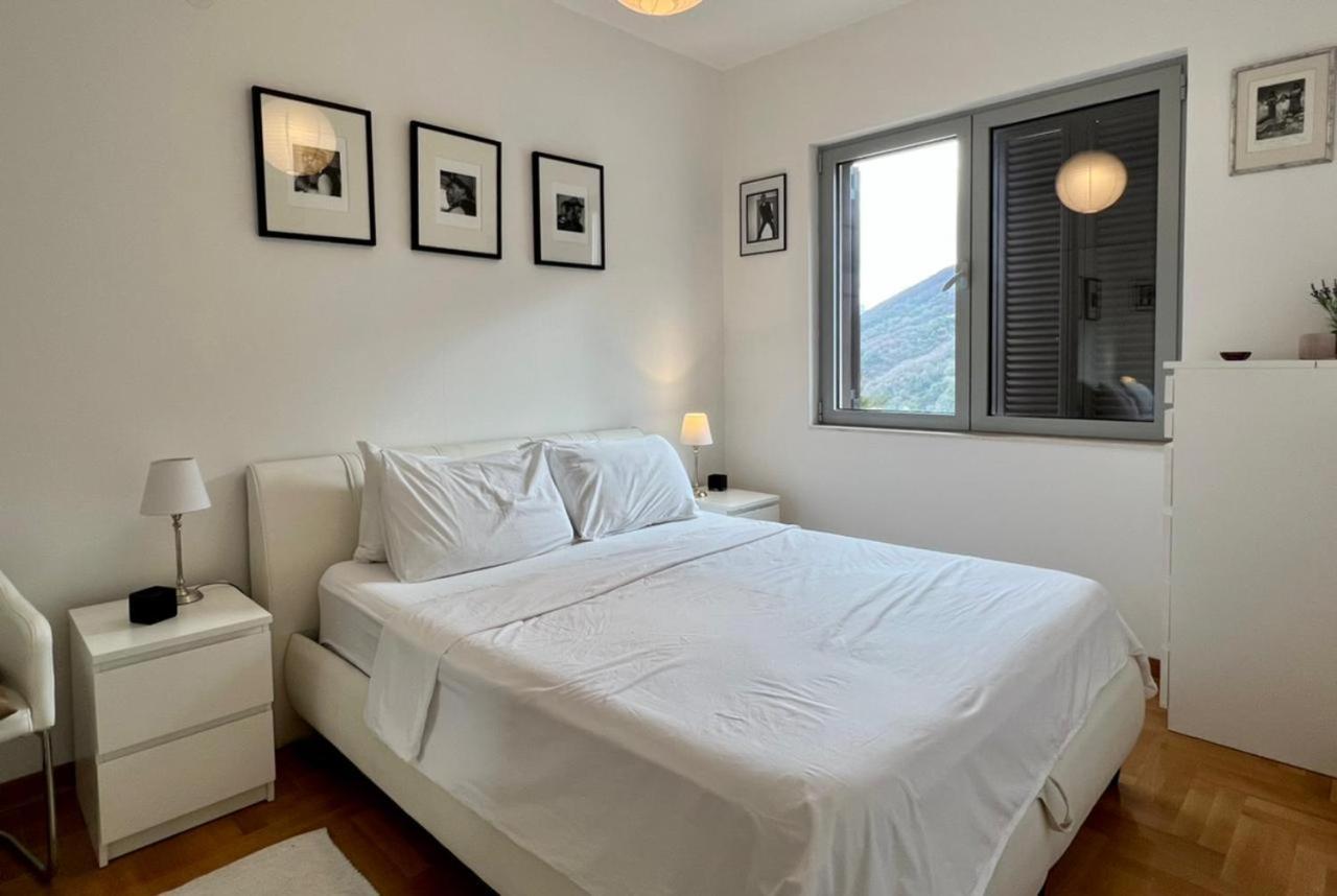 Lavender Bay Apartment C23 Kotor Kültér fotó